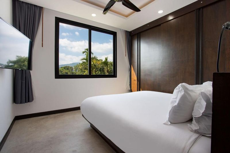 Luxury Apartment Soi Ta led in Chalong